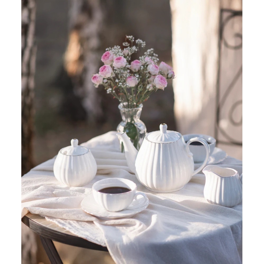 15-piece white porcelain coffee set
