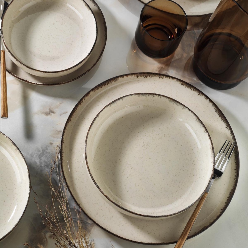 16-piece beige/porcelain dinner set