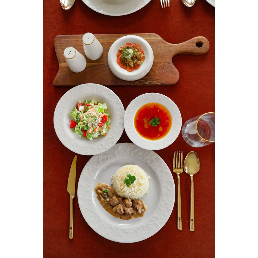 18 pcs White/Porcelain Dinner Set