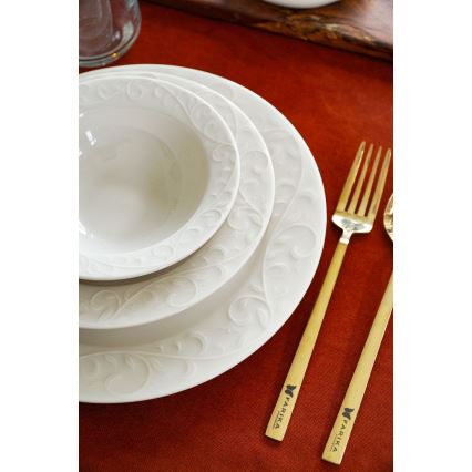 18 pcs White/Porcelain Dinner Set