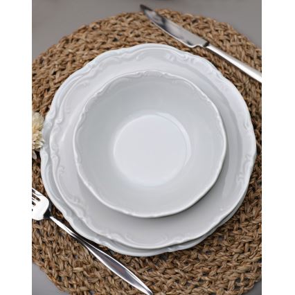 18 pcs white/porcelain dinnerware set