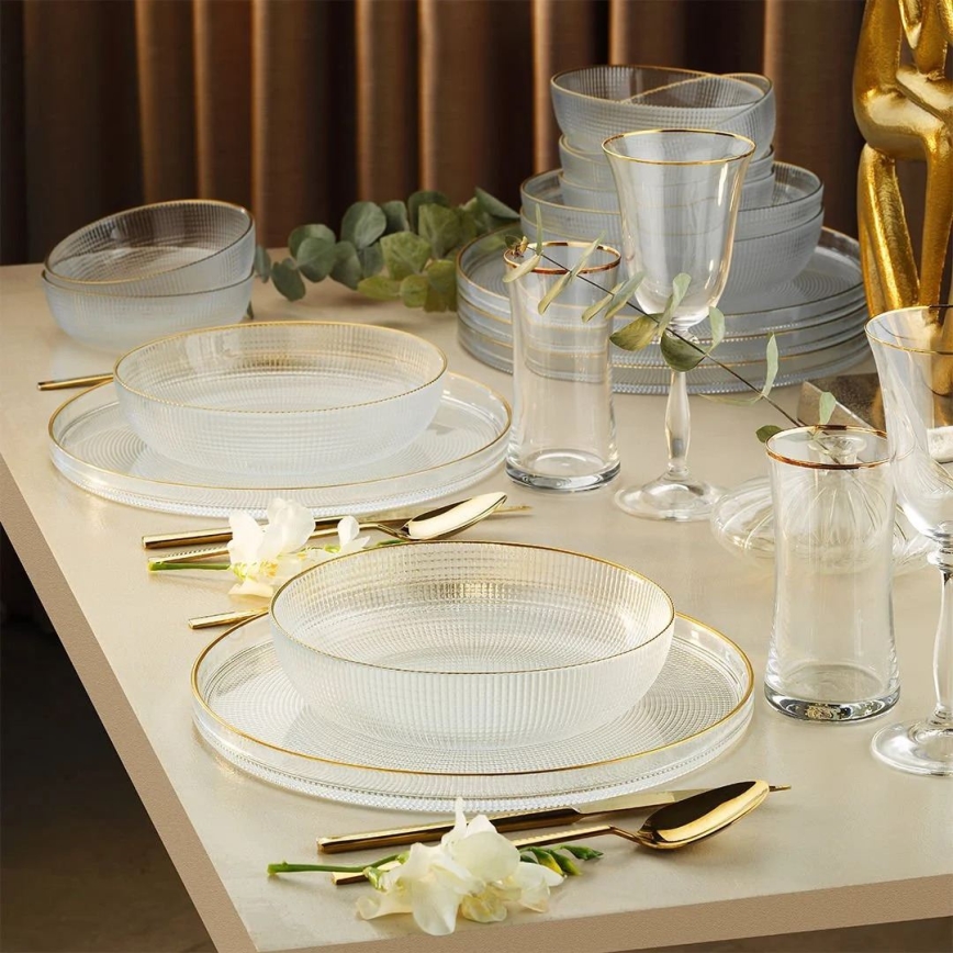 18-piece dining set in clear glass and gold