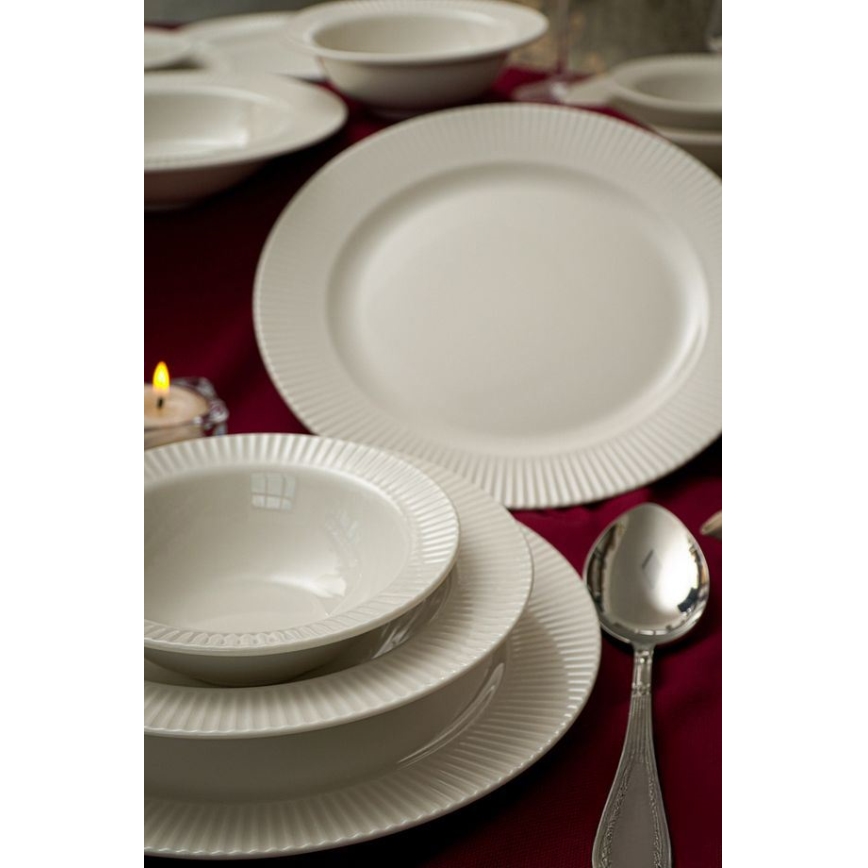 18-piece dinnerware set, white porcelain