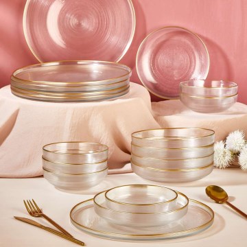 18-piece glass dinnerware set – clear with gold trim