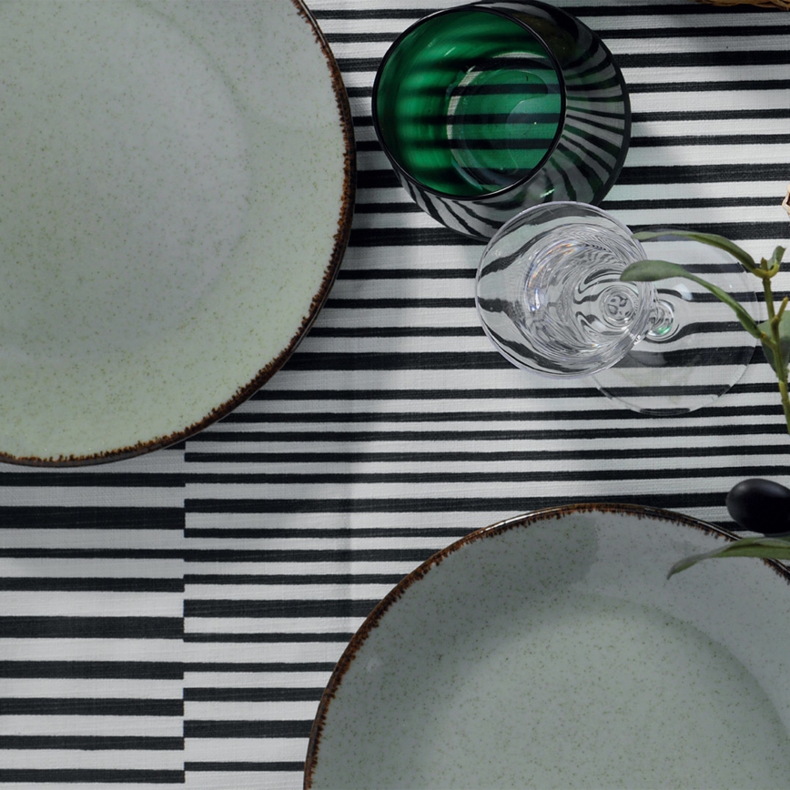 18-piece Green Porcelain Dinner Set