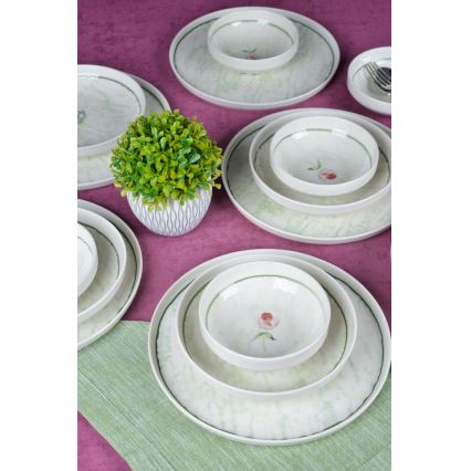 18-piece green porcelain dinner set