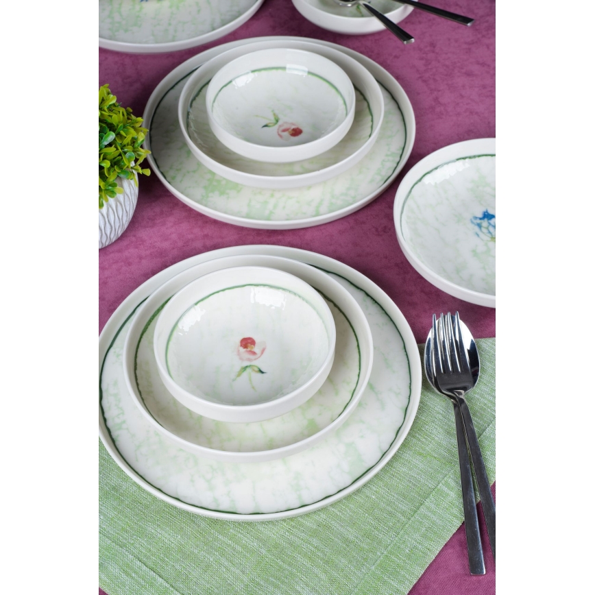 18-piece green porcelain dinner set