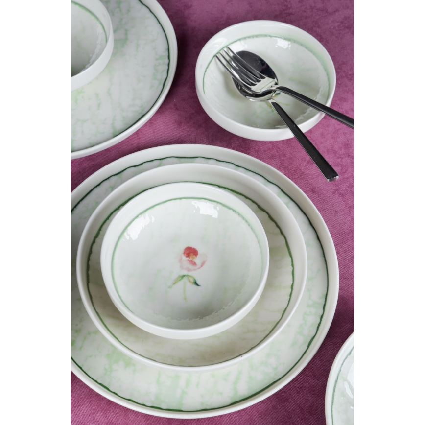 18-piece green porcelain dinner set