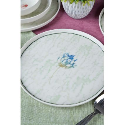 18-piece green porcelain dinner set