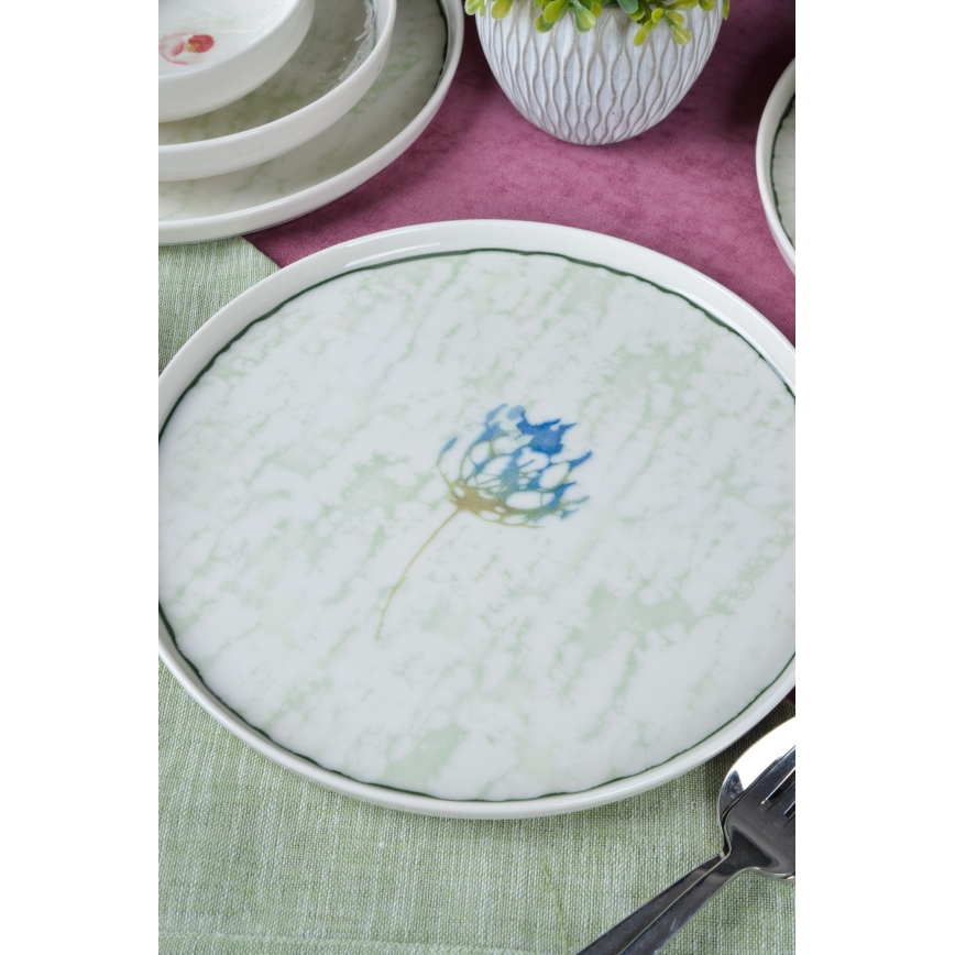 18-piece green porcelain dinner set