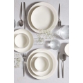18-piece porcelain dinner set — white/silver