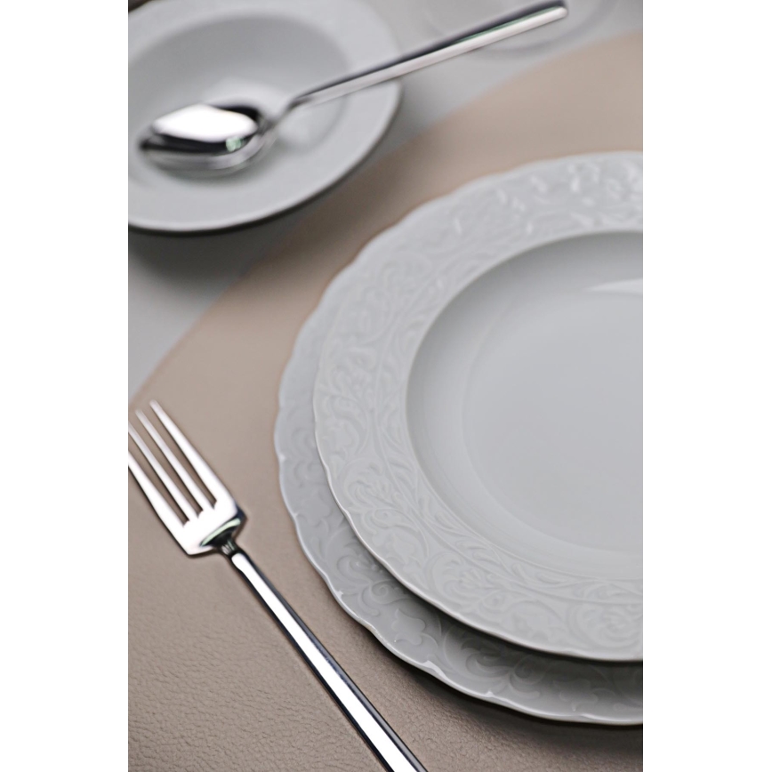 18-piece White Porcelain Dinner Set