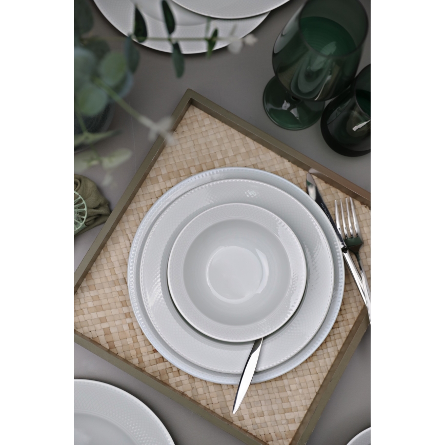 18-piece White Porcelain Dinner Set