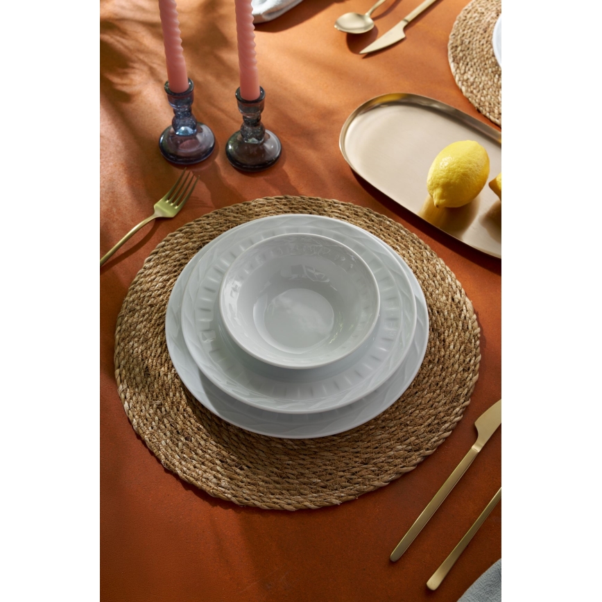 18-Piece White Porcelain Dinnerware Set
