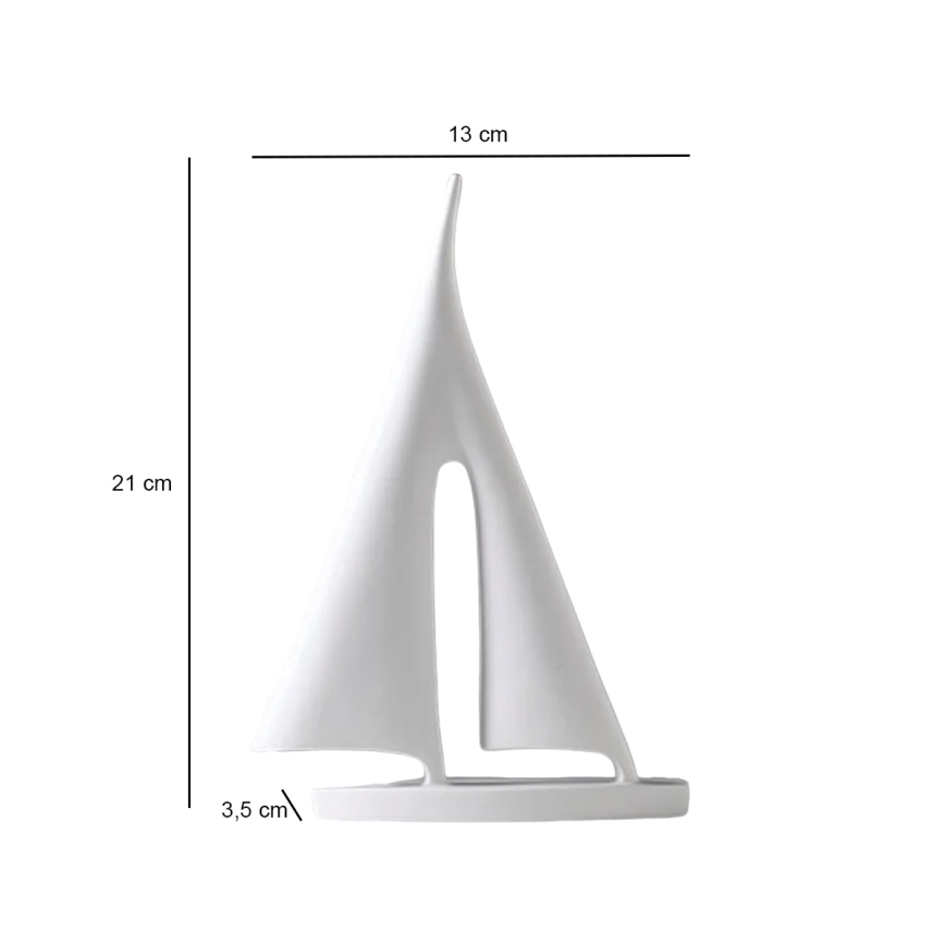 21 cm Resin Tabletop Decoration / White