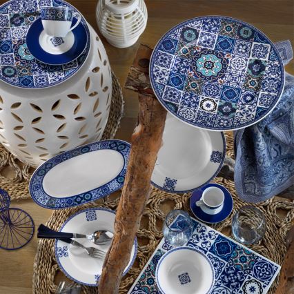24-piece Blue Porcelain Dinner Set