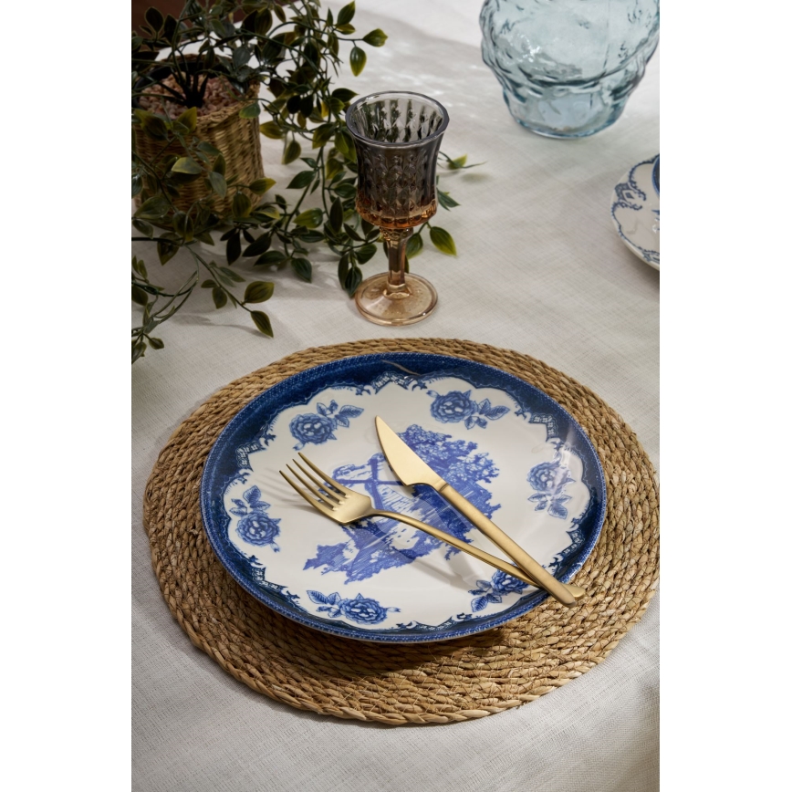 24-piece porcelain dinner set in blue and white