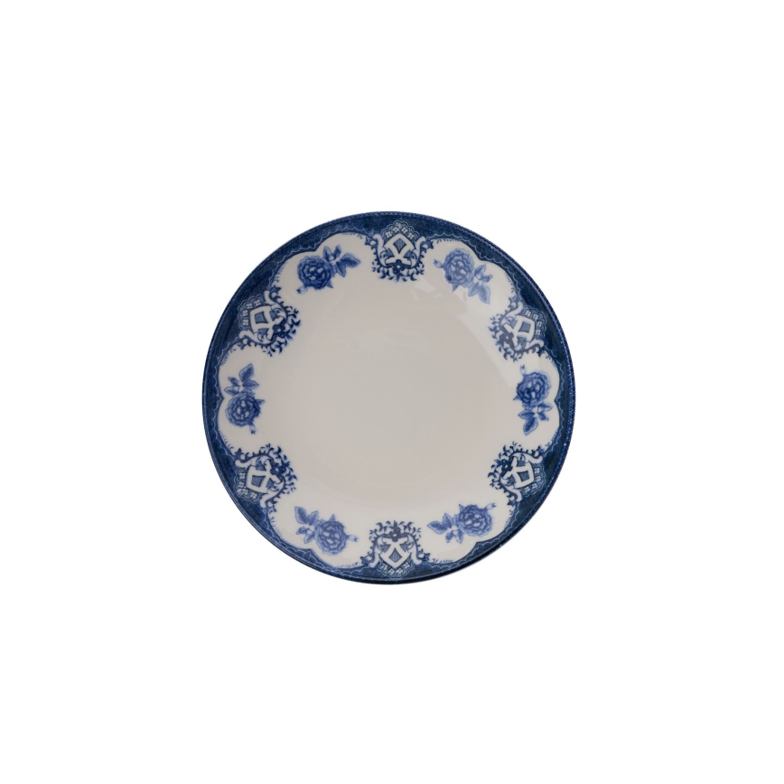 24-piece porcelain dinner set in blue and white