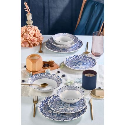 24-piece porcelain dinner set in white and blue