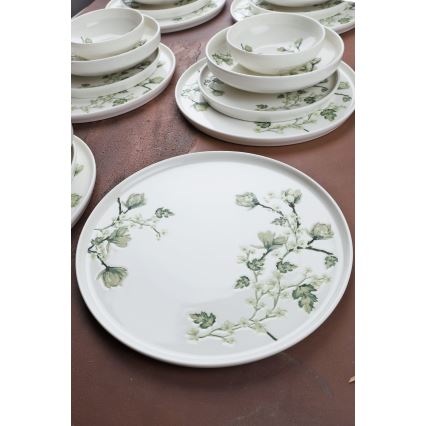 24-piece porcelain dinner set, white/green