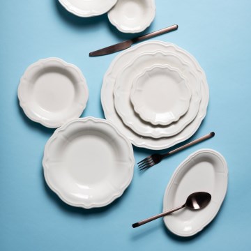 24-piece porcelain dinner set – white