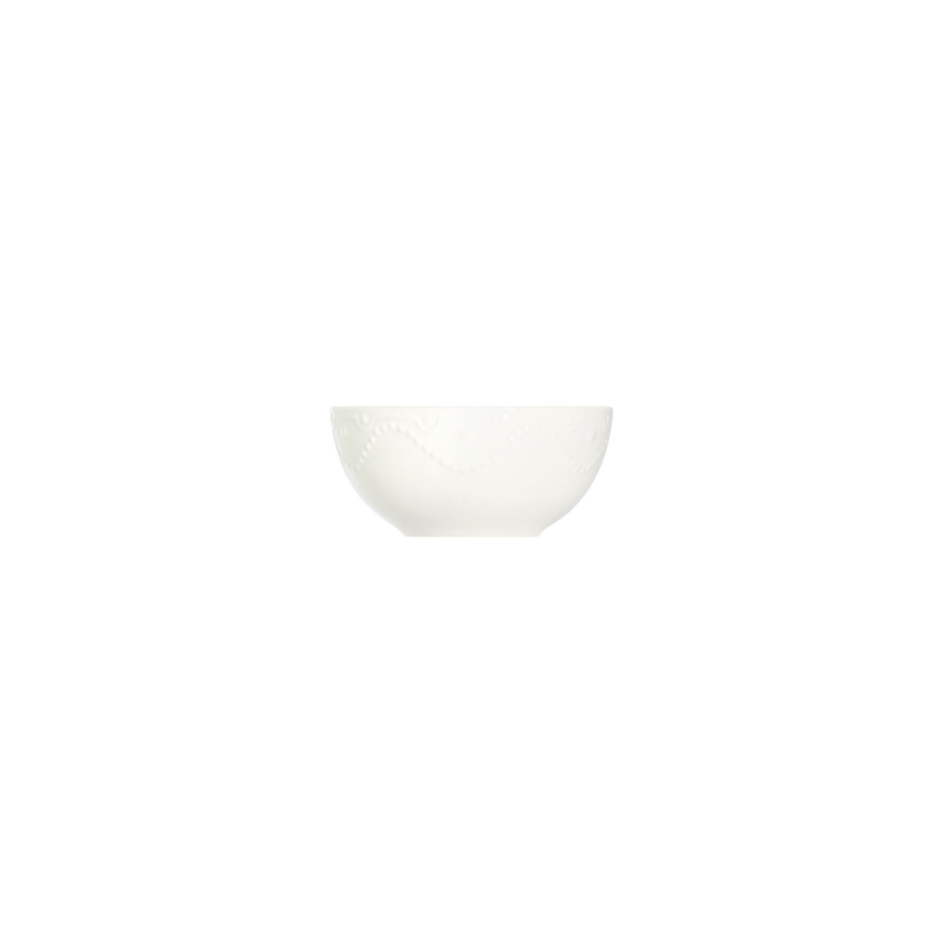 24-piece White/Porcelain Dinnerware Set