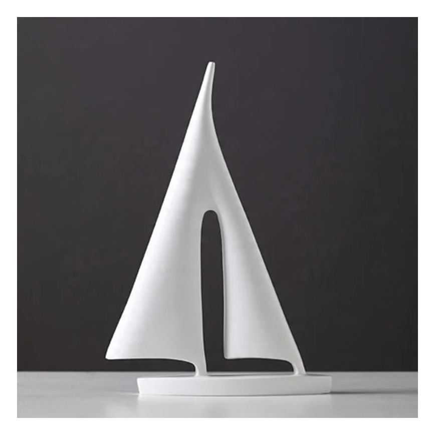 28 cm resin table decoration — white