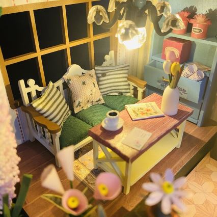 2Kids Toys - Miniature house Darcy's flower house 2xAAA