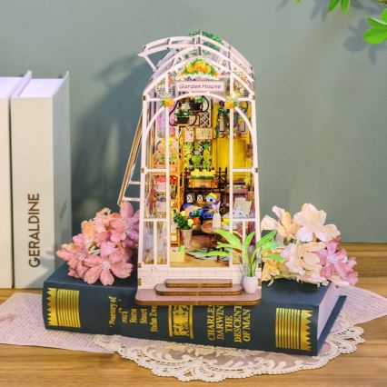 2Kids Toys - Miniature house Garden house 2xAAA