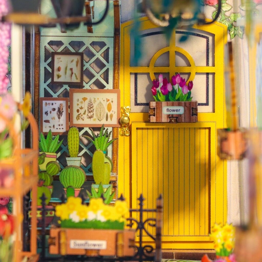2Kids Toys - Miniature house Garden house 2xAAA