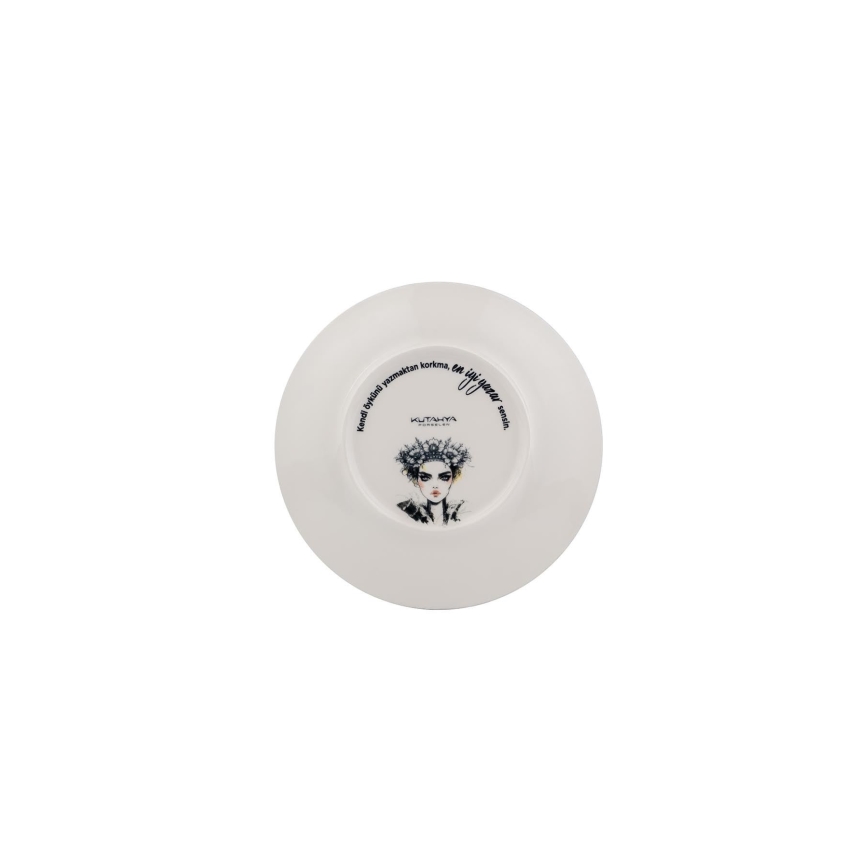 4-piece porcelain dining set in black and white