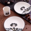 4-piece porcelain dinner set in black and white