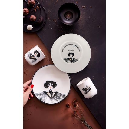 4-piece porcelain dinner set in black and white