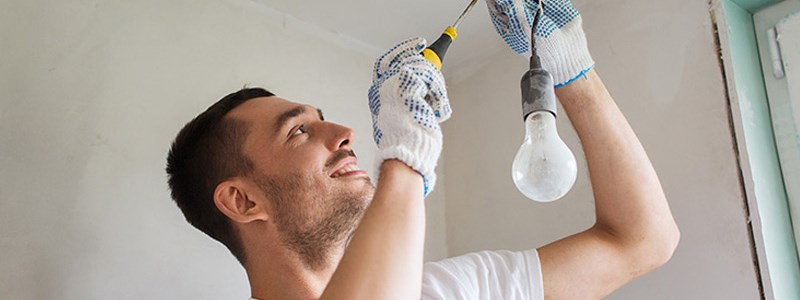 How to connect a chandelier?