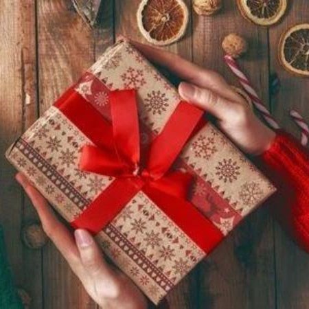 Christmas gifts for the whole family from Alasans