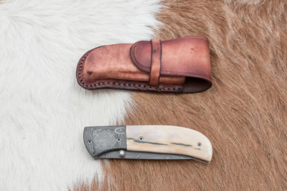 Novelty: Handmade hunting knives