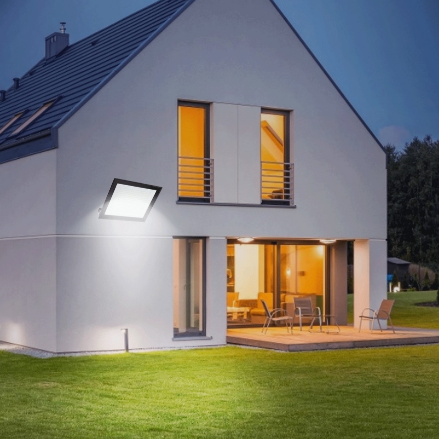 Aigostar - LED Floodlight LED/150W/230V 6500K IP65