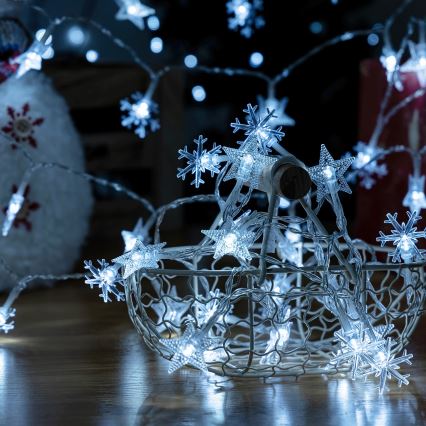 Aigostar - LED Outdoor String Lights, 25 LEDs / 8 Light Modes, 3xAA, 2.5 m, IP44, Cool White