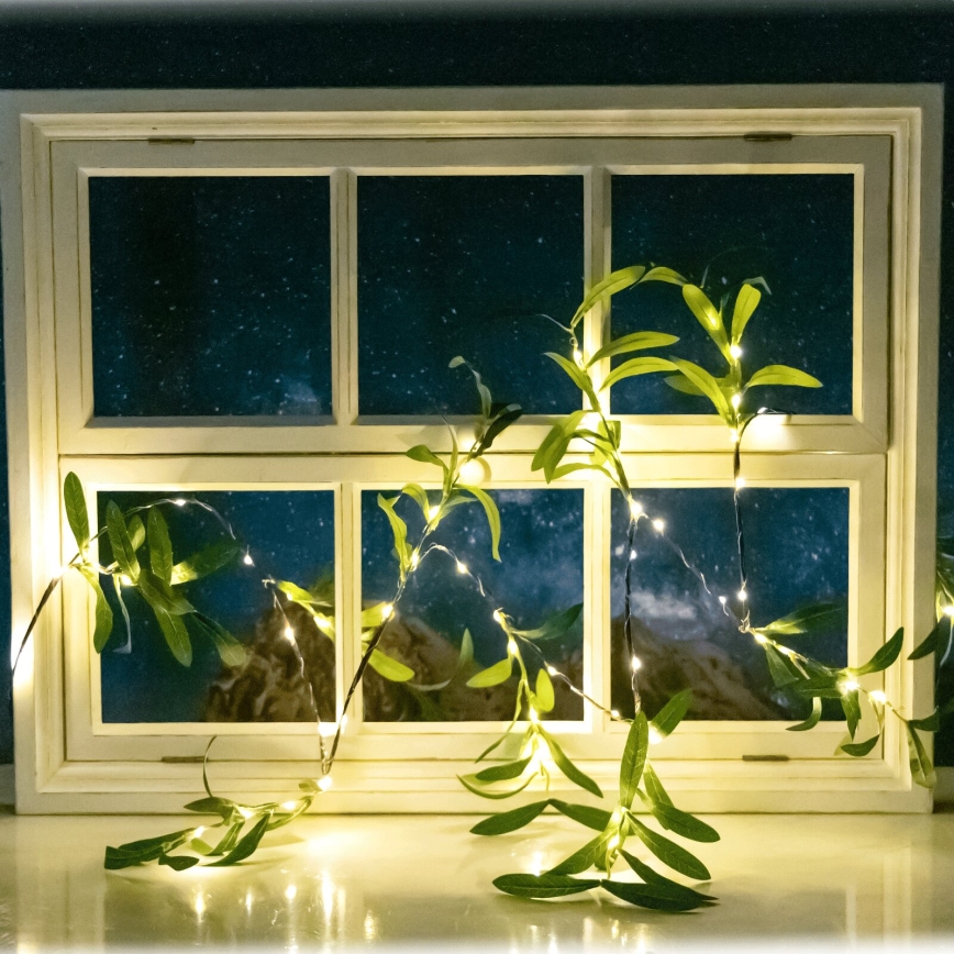 Aigostar - LED Solar chain 60xLED/4m IP65 warm white olive