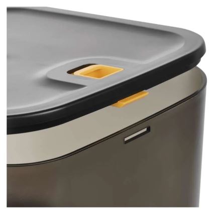 Automatic feed dispenser with a microphone and camera 6l/5V/4xAA Wi-Fi