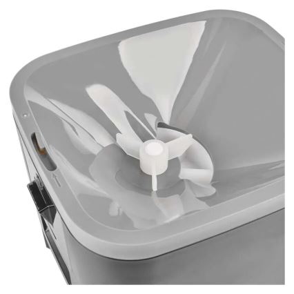 Automatic feed dispenser with a microphone and camera 6l/5V/4xAA Wi-Fi