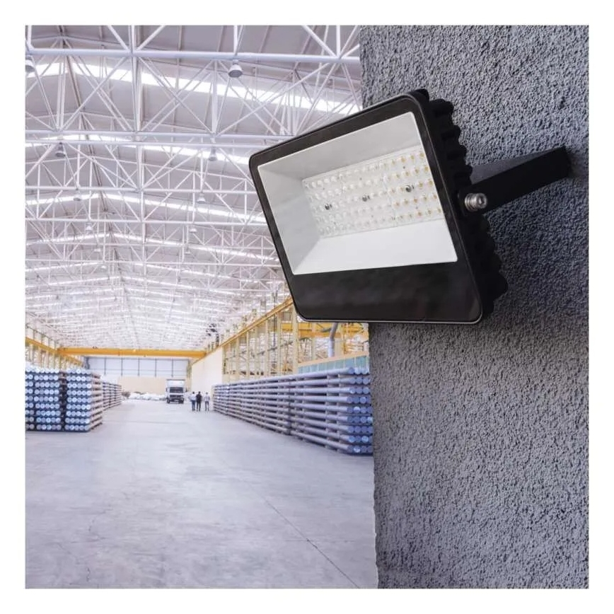 LED Floodlight AVENO LED/48W/230V 4000K 7200 lm IP66 black