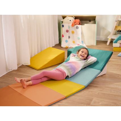 B-Toys - WONDERTUMBLE Foam Foldable Play Mat 72 x 175 cm