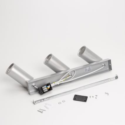 Brilagi - Bathroom spotlight SELE 3xGU10/30W/230V IP44 silver