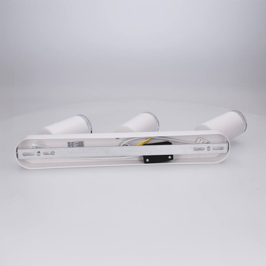 Brilagi - Bathroom spotlight SELE 3xGU10/30W/230V IP44 white