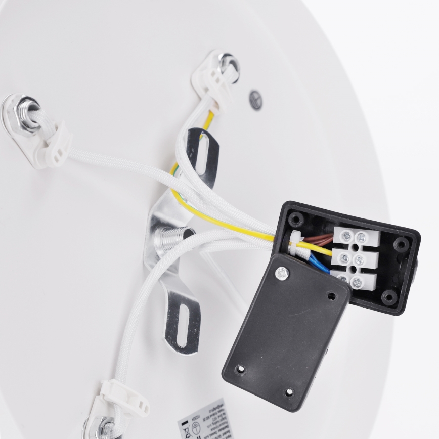 Brilagi - Bathroom spotlight SELE AQUA 4xGU10/30W/230V IP44 white