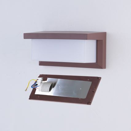 Brilagi - BRICKY Outdoor Wall Light 1xE27/60W/230V, Brown, IP54