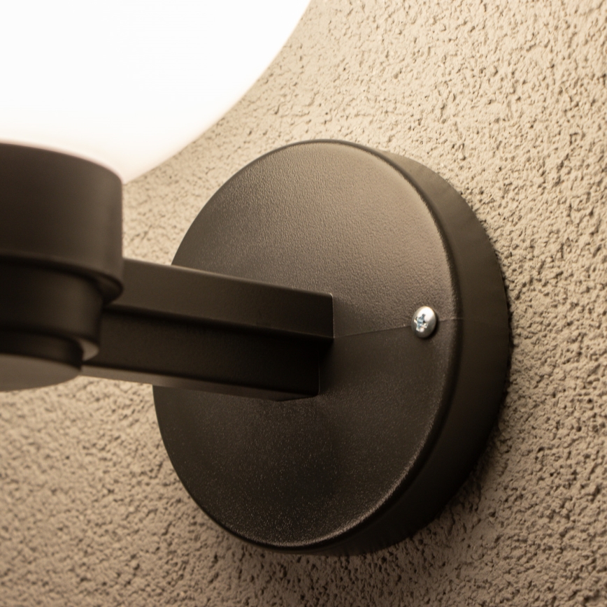 BRILAGI - HARBOR Outdoor Wall Light 1xE27/40W/230V IP33 Black/White