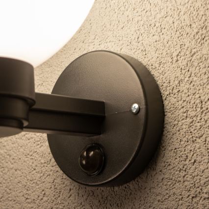 BRILAGI - HARBOR Outdoor Wall Light with Motion Sensor 1xE27/40W/230V IP33 Black/White
