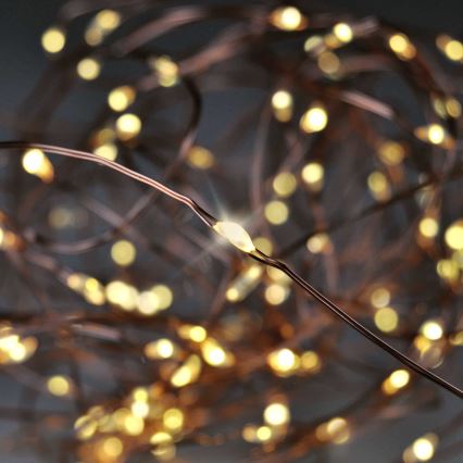 Brilagi - LED Christmas string lights 100xLED/3xAA 10m warm white